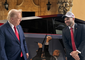 Streamer Adin Ross Threatens to Leave the U.S. if Trump Loses